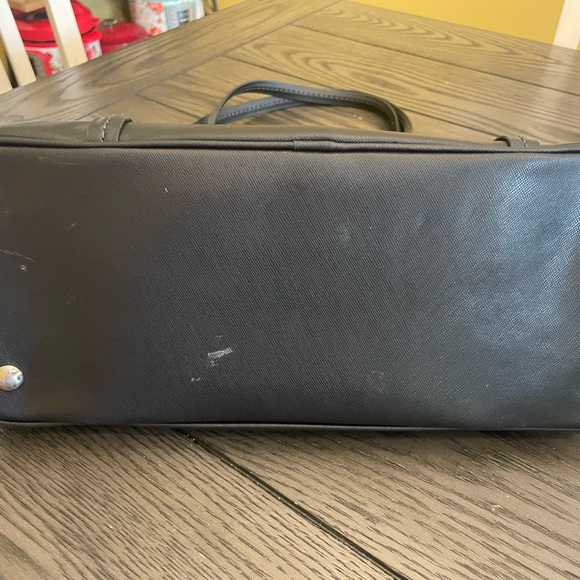 Coach Black Bag Grey Inside - Picture 6 of 14